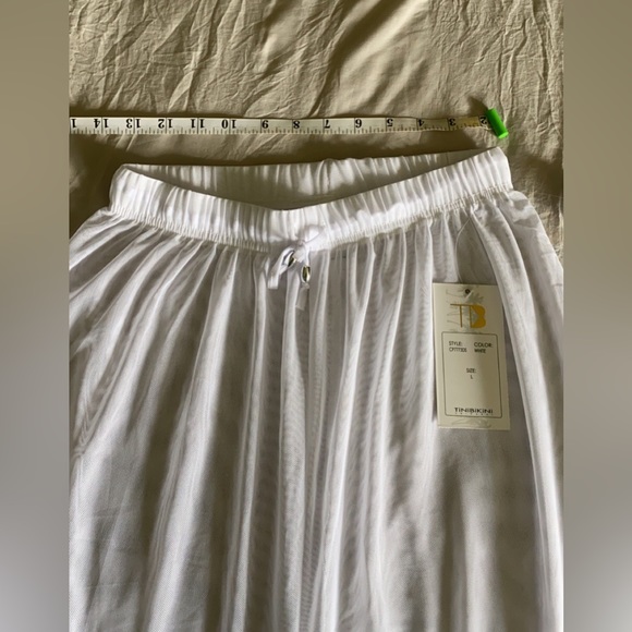 New White sheer beachwear pants - Picture 5 of 6